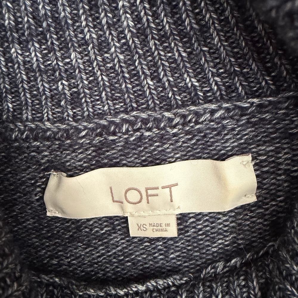 LOFT Women’s Cozy Gray Turtleneck Sweater size XS - Picture 2 of 6